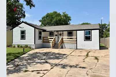 506 S Iowa Street, La Porte, TX 77571 - Photo 1