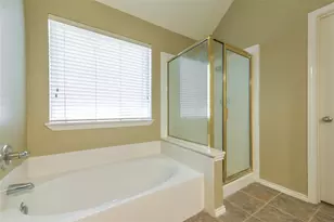 3526 Paigewood Dr, Pearland, TX 77584 - Photo 11