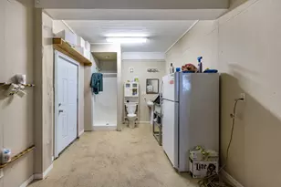 211 Captains Rd, Anahuac, TX 77514 - Photo 37