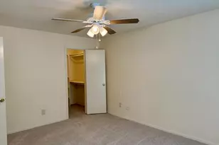 9101 Country Creek Dr, Houston, TX 77036 - Photo 3