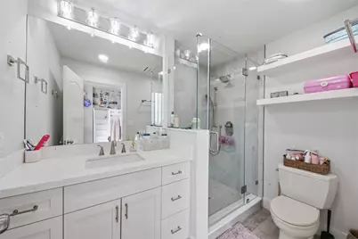 121 N Post Oak Lane #2203, Houston, TX 77024 - Photo 23