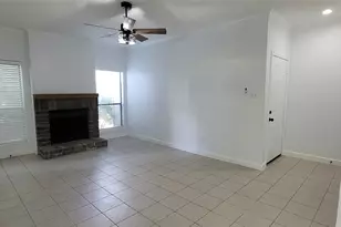 7950 N Stadium Dr, Houston, TX 77030 - Photo 3