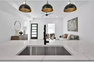 8017-A Cora Street, Houston, TX 77088 - Photo 9