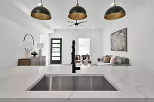 8017-A Cora St, Houston, TX 77088 - Photo 9