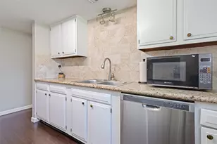 3808 Laura Leigh Dr, Friendswood, TX 77546 - Photo 13