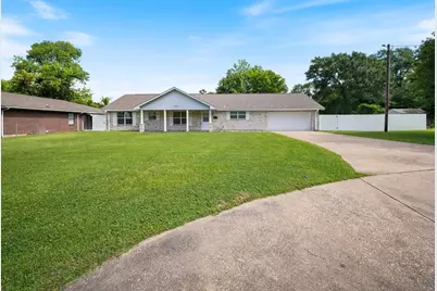 608 Hoo Hoo Avenue, Lufkin, TX 75904 - Photo 1