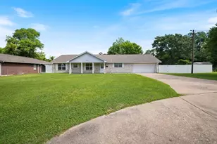 608 Hoo Hoo Ave, Lufkin, TX 75904 - Photo 1