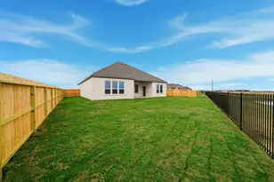 101 Lake Woodshore Ct, Clute, TX 77531 - Photo 29
