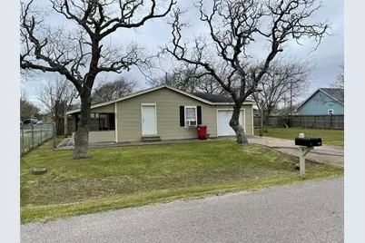609 N Avenue D, Freeport, TX 77541 - Photo 1