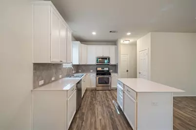 2055 Lost Timbers Drive, Conroe, TX 77304 - Photo 15