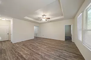 2055 Lost Timbers Dr, Conroe, TX 77304 - Photo 13