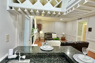 2514 Nantucket Dr, Houston, TX 77057 - Photo 9