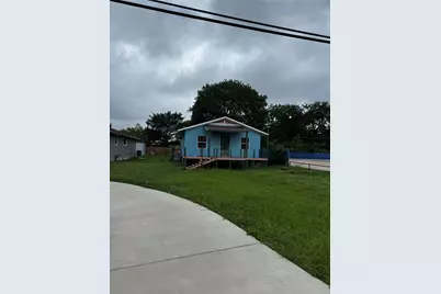 522 Grand Avenue, Bacliff, TX 77518 - Photo 7