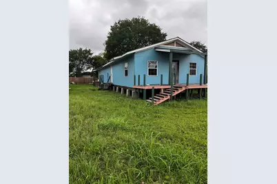 522 Grand Avenue, Bacliff, TX 77518 - Photo 5
