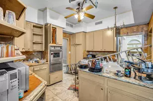 901 Kipling St, Houston, TX 77006 - Photo 13