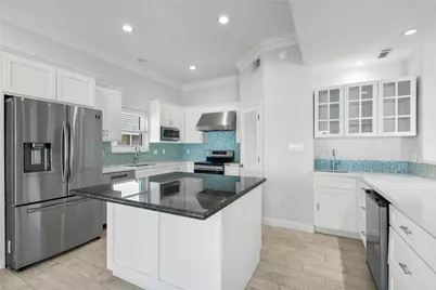 138 Isles End Road, Galveston, TX 77554 - Photo 15