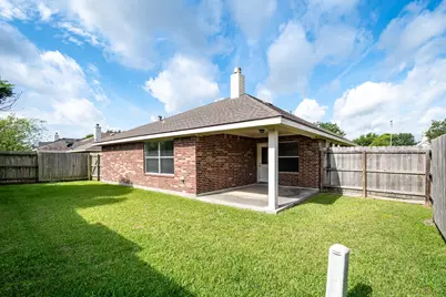 8402 Coleus Lane, Baytown, TX 77521 - Photo 33