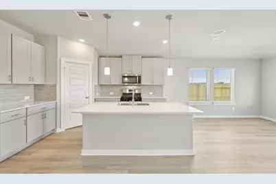 3415 Zilker Lane, Texas City, TX 77591 - Photo 9
