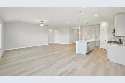 3415 Zilker Lane, Texas City, TX 77591 - Photo 7