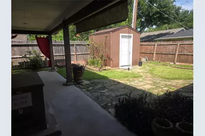 9802 Sagepike Drive, Houston, TX 77089 - Photo 35