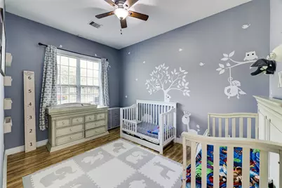 411 W 14th Street W, Houston, TX 77008 - Photo 13