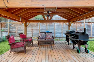 411 W 14th Street W, Houston, TX 77008 - Photo 15