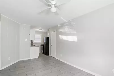 5010 Ennis Street #3, Houston, TX 77004 - Photo 5