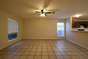 8611 Texas Acorn Ave, Houston, TX 77078 - Photo 9