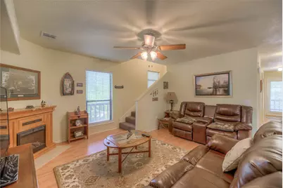 445 Knollwood Creek, Onalaska, TX 77360 - Photo 9