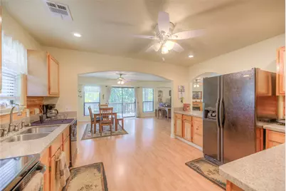 445 Knollwood Creek, Onalaska, TX 77360 - Photo 11