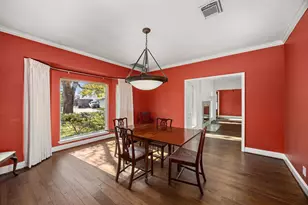 15742 Walkwood Dr, Houston, TX 77079 - Photo 23