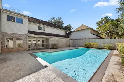 15742 Walkwood Drive, Houston, TX 77079 - Photo 41