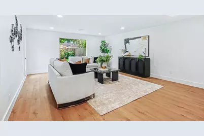 5443 Redstart Street, Houston, TX 77096 - Photo 7