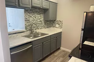 1516 Bay Area Blvd, Houston, TX 77058 - Photo 3