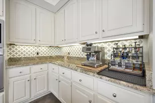 4306 Island Hills Dr, Pasadena, TX 77059 - Photo 21
