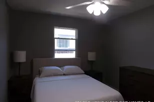 7619 Ilex St, Houston, TX 77012 - Photo 9