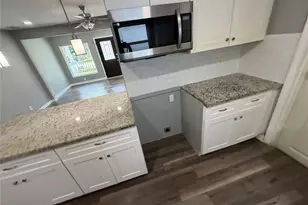 7619 Ilex St, Houston, TX 77012 - Photo 5