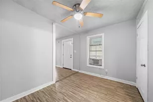 3116 Avenue L, Galveston, TX 77550 - Photo 5