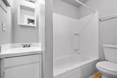 3116 Avenue L #8, Galveston, TX 77550 - Photo 7