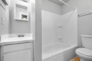 3116 Avenue L, Galveston, TX 77550 - Photo 7