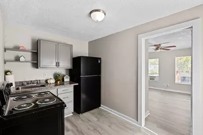3116 Avenue L #8, Galveston, TX 77550 - Photo 3