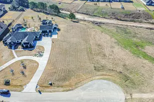 11725 Grand View Dr, Montgomery, TX 77356 - Photo 1