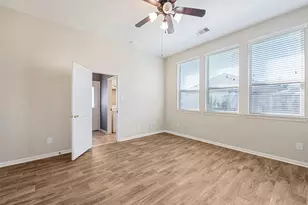 204 Echo Brook Ln, Dickinson, TX 77539 - Photo 19