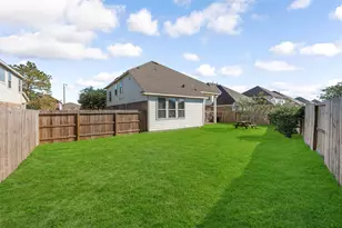 204 Echo Brook Ln, Dickinson, TX 77539 - Photo 31