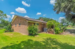 9235 Ruth Rd, Rosharon, TX 77583 - Photo 7