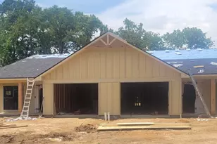 1060 Mann Rd, Conroe, TX 77303 - Photo 3