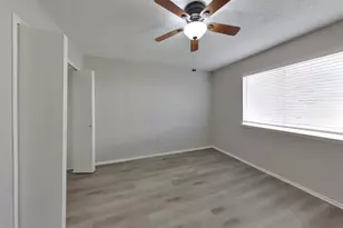 11118 Nepau Dr, Houston, TX 77477 - Photo 15