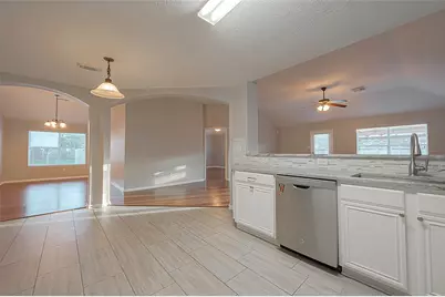 3214 Northgate Court, Manvel, TX 77578 - Photo 9