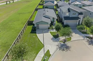 12503 Newport Arch Ln, Houston, TX 77047 - Photo 3