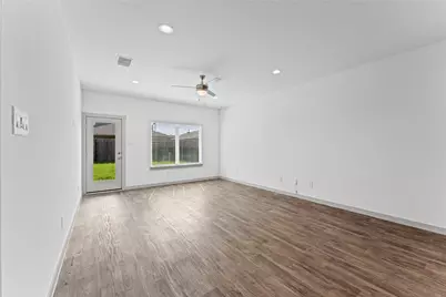 12503 Newport Arch Lane, Houston, TX 77047 - Photo 13